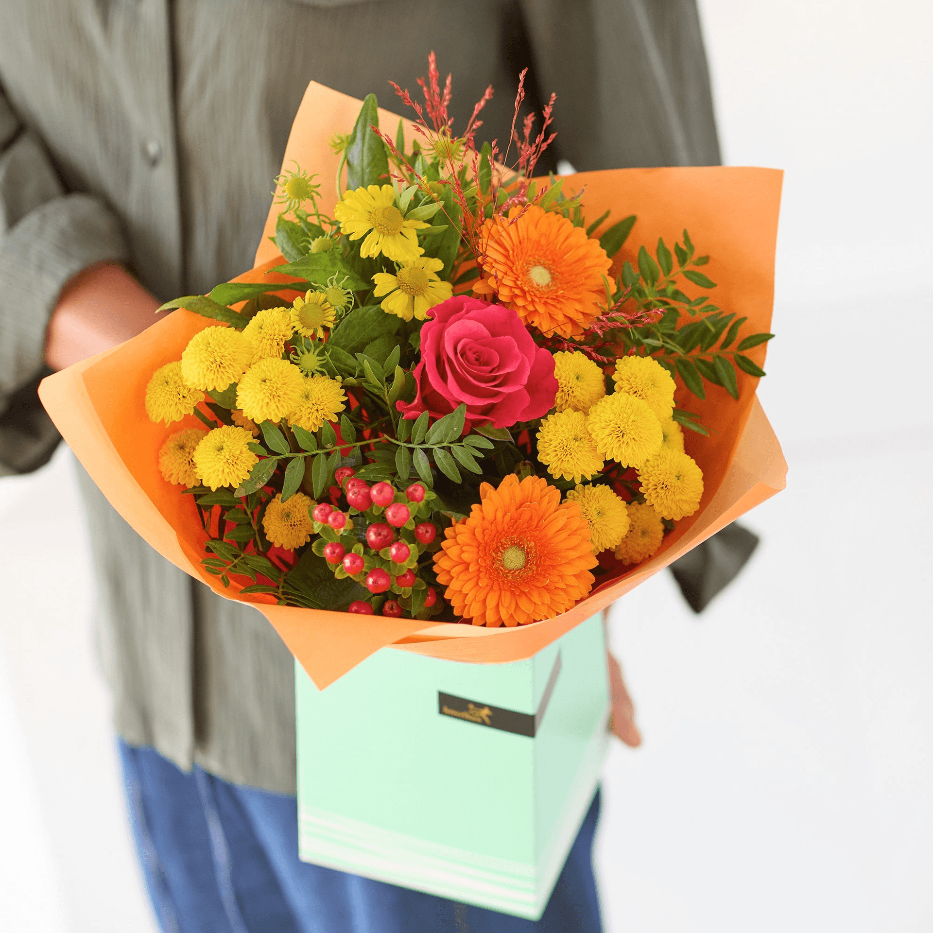 The Autumn Glow — Roses hand-tied bouquet