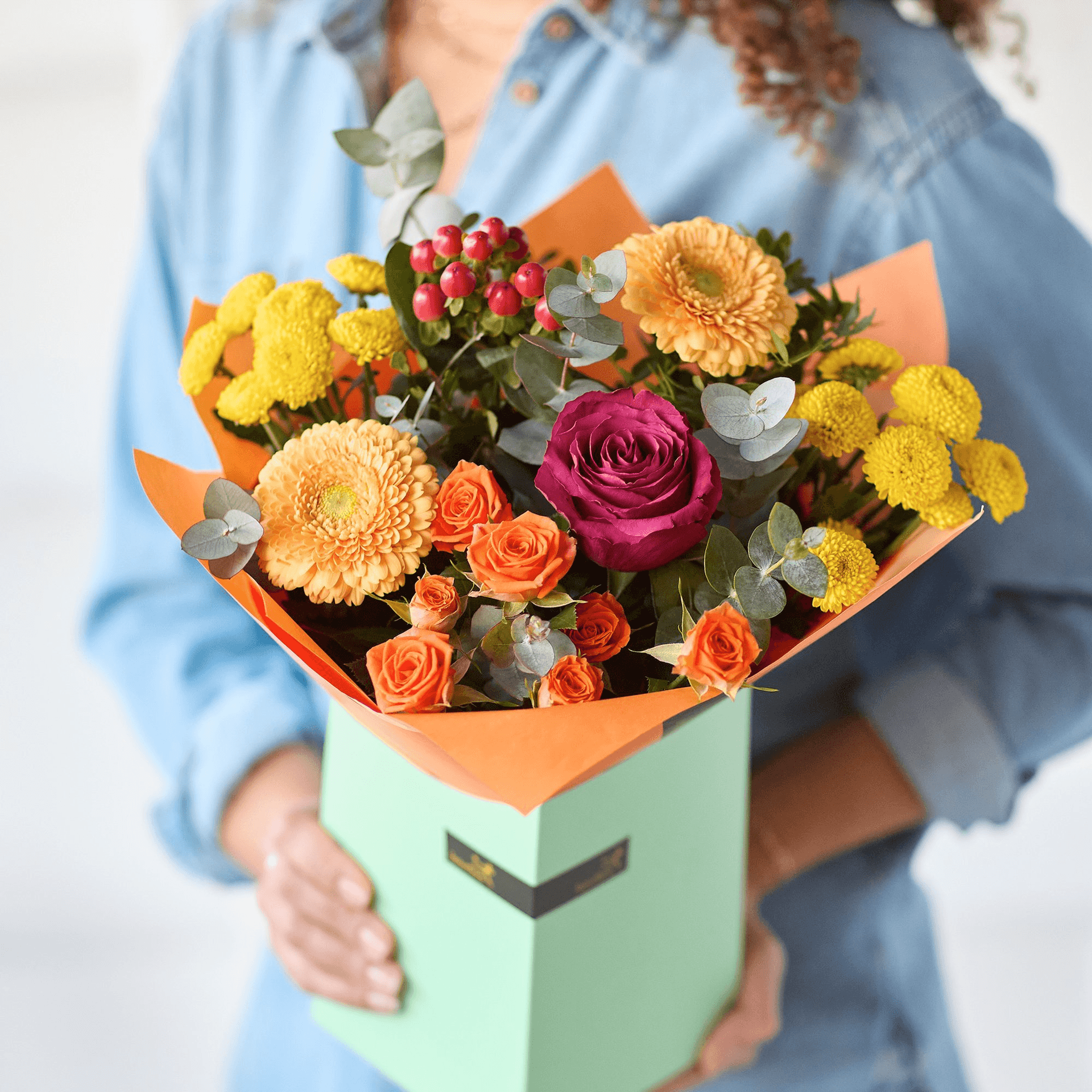 The Autumn Rainbow — Roses hand-tied bouquet