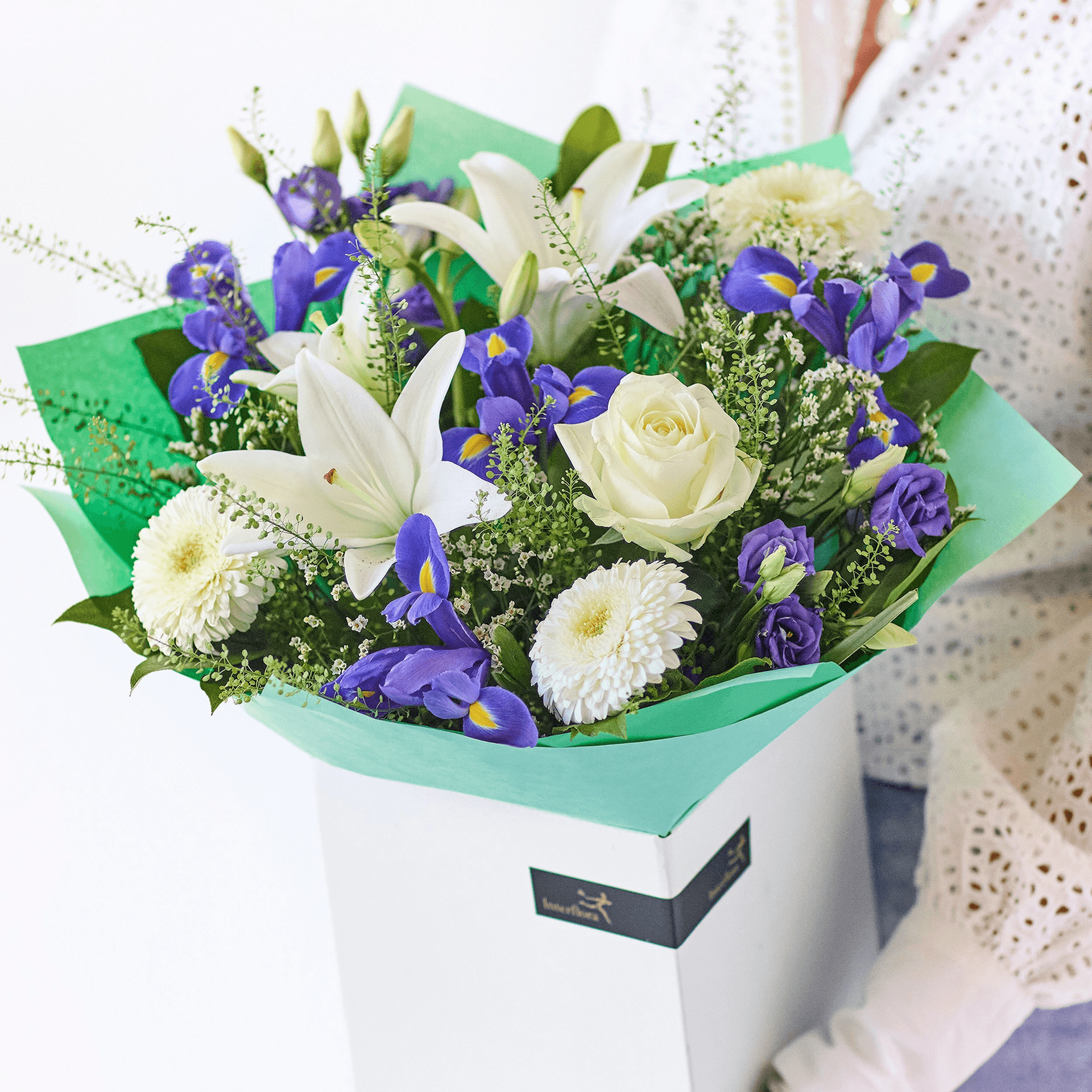 The Azure Sky — Lilies hand-tied bouquet