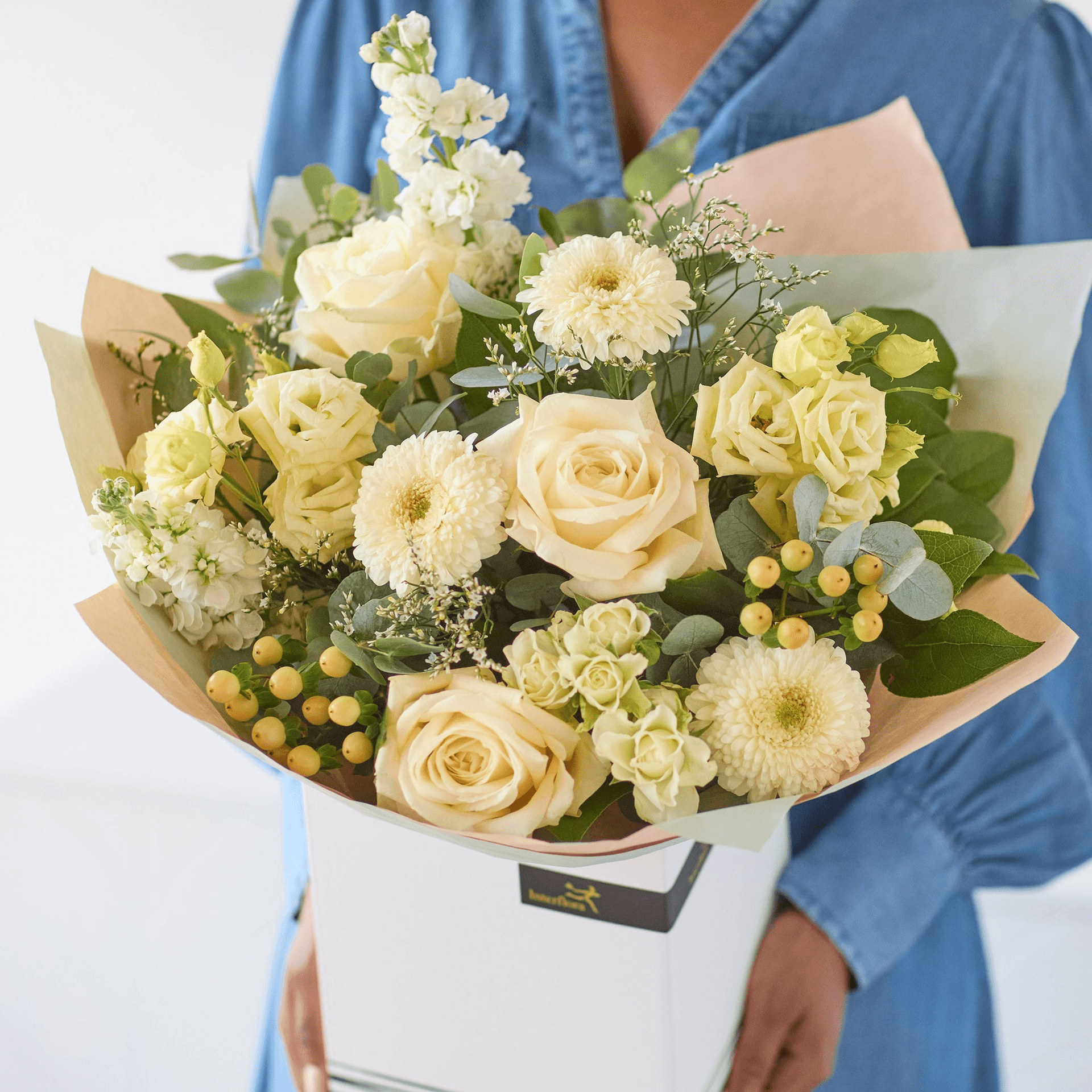 The Love and Harmony — Luxury & premium hand-tied bouquet
