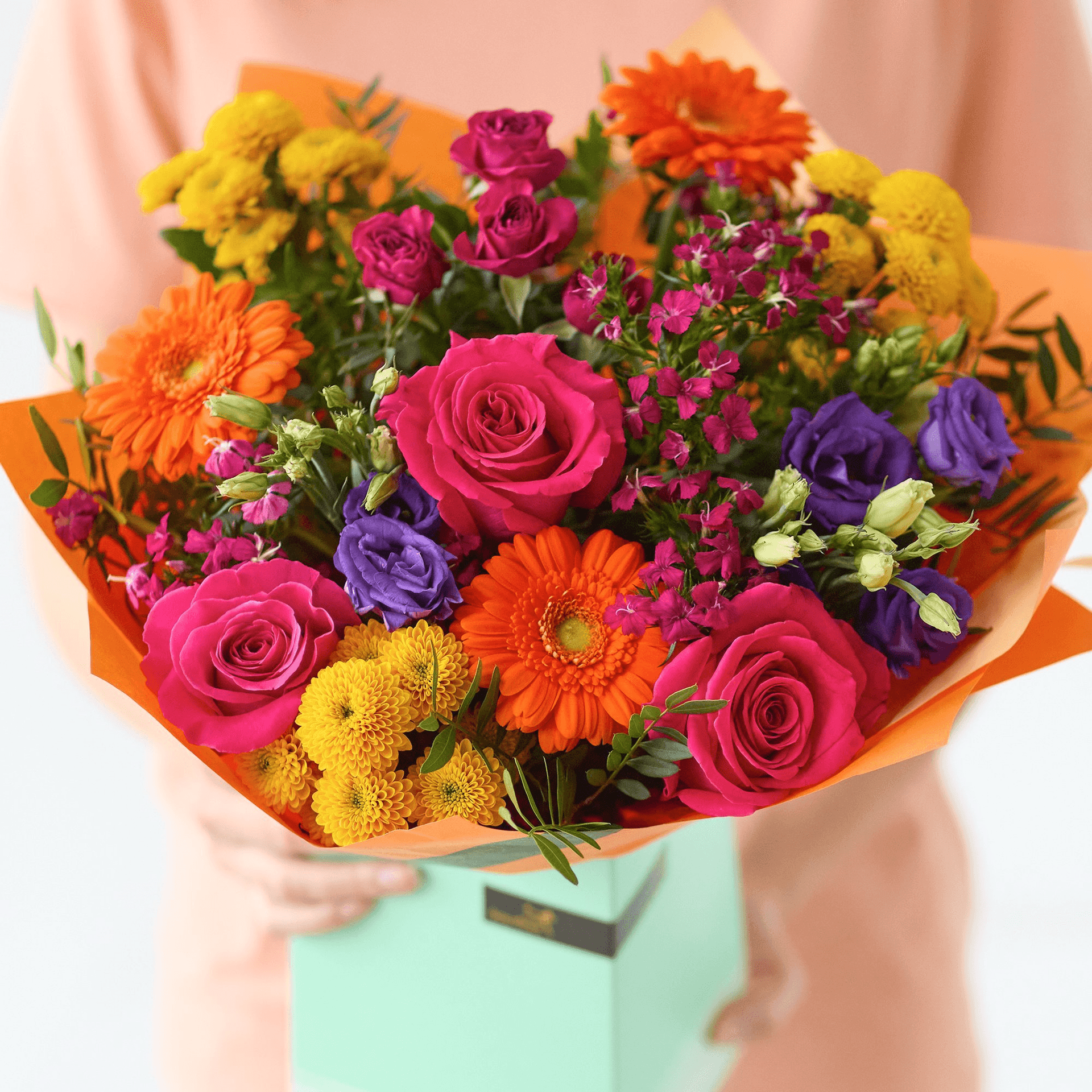 The Sunburst — Wedding hand-tied bouquet